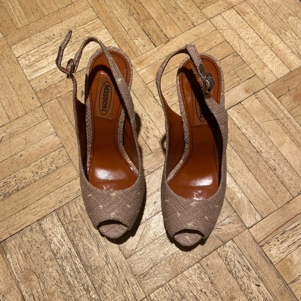 Missoni Shoes slightly worn. Missoni Slingback Pumps